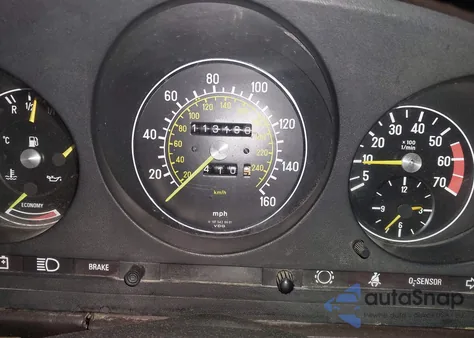 1983 Mercedes-Benz 380 Sl z USA, uszkodzony, nr VIN WDBBA45A1DB021379